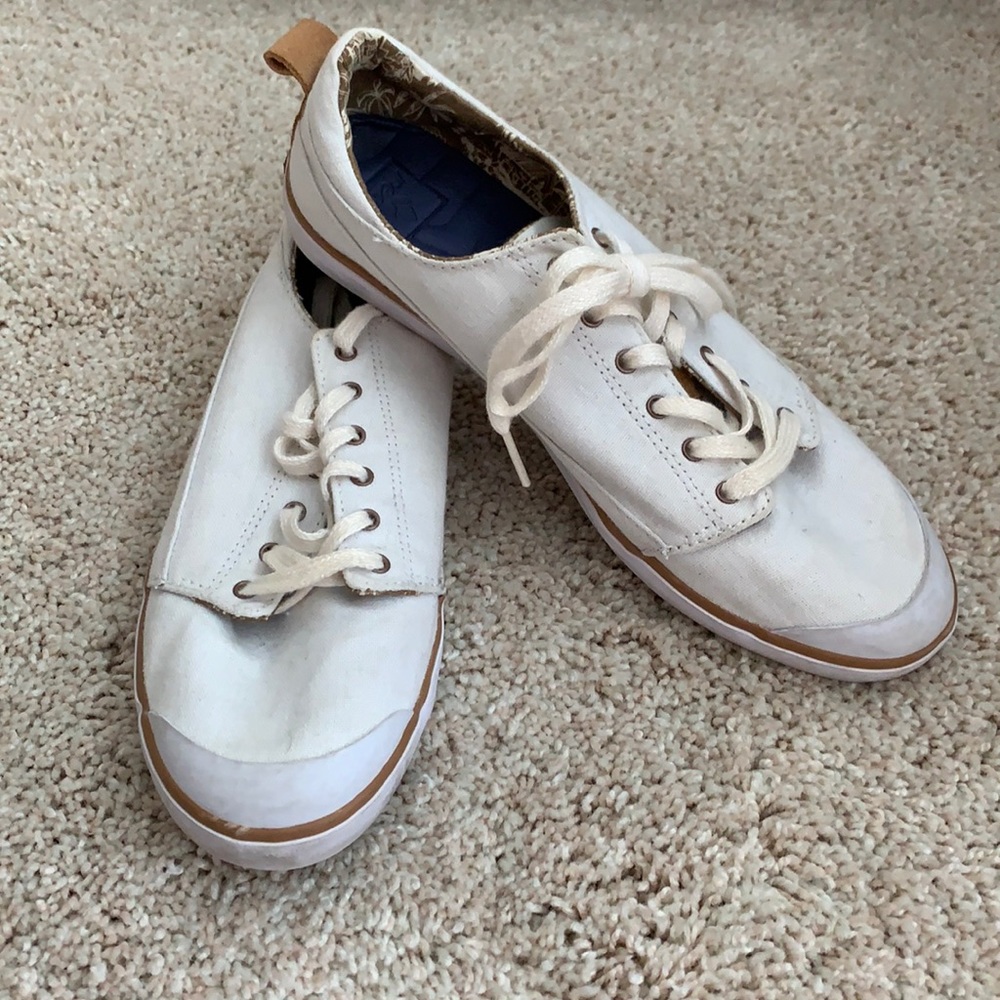 Women’s reef shoes